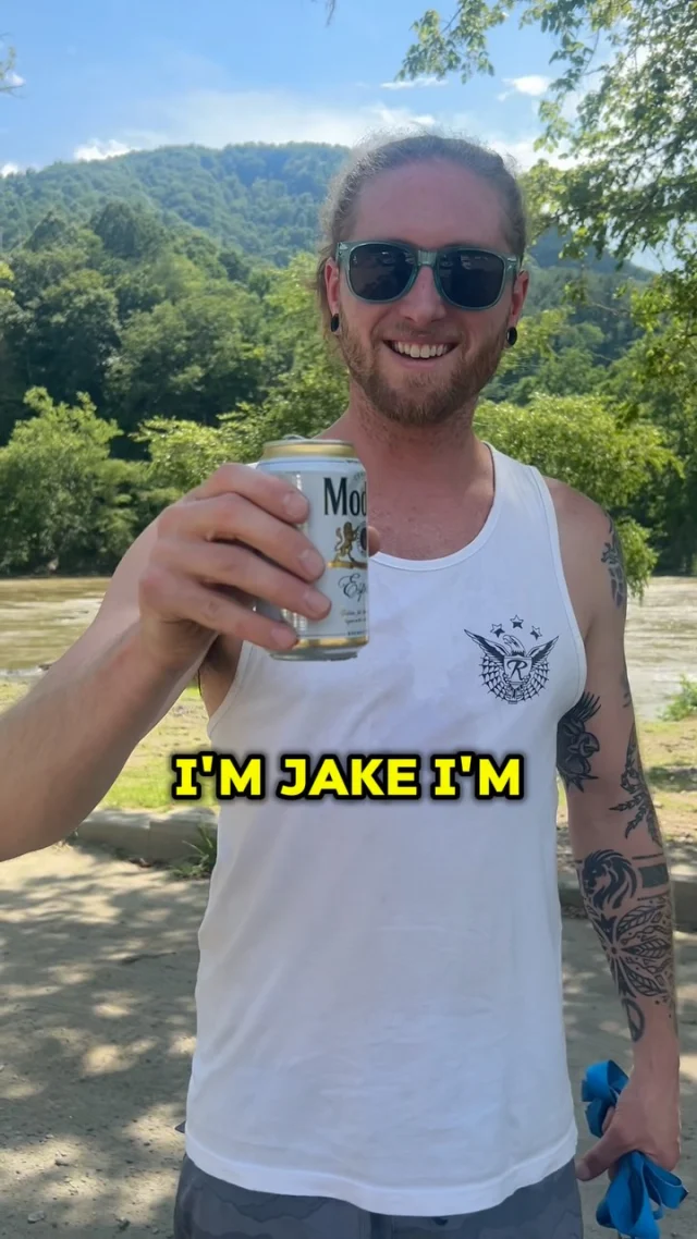 I’m Jake. Still out here pushing reggae mountain summertime shenanigans 🎶 ☀️ ⛰️ 

#rockstead #summervibes #reggaerock #eastcoastreggae #reggaevibes